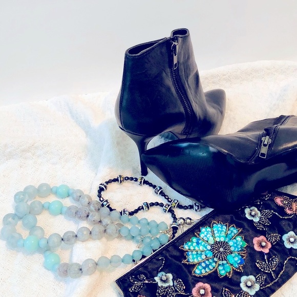 Steve Madden Shoes - Steve Madden Leather Ankle Booties